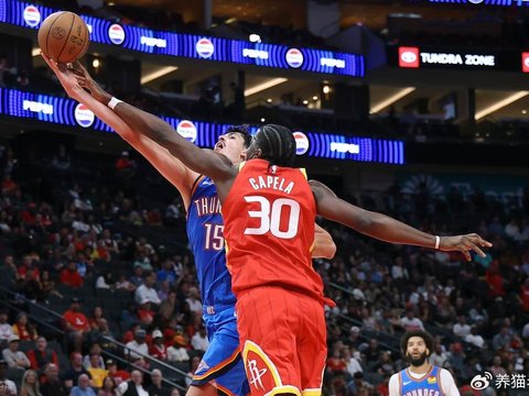 火箭季前赛末战大胜雷霆